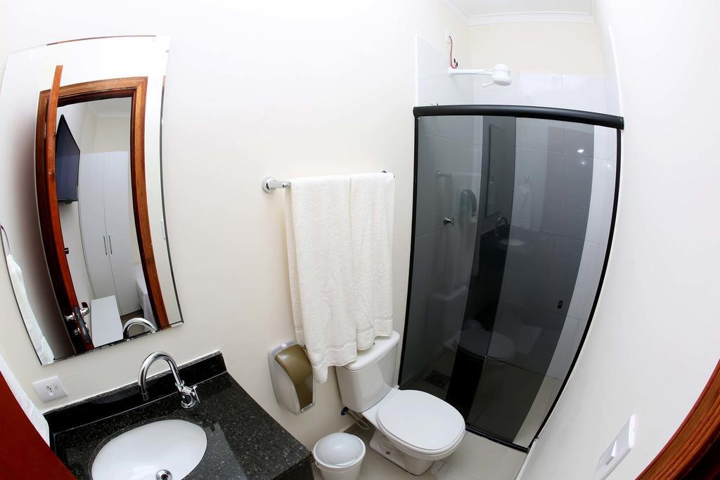 Hotel Central Pôrto Ferreira Δωμάτιο φωτογραφία